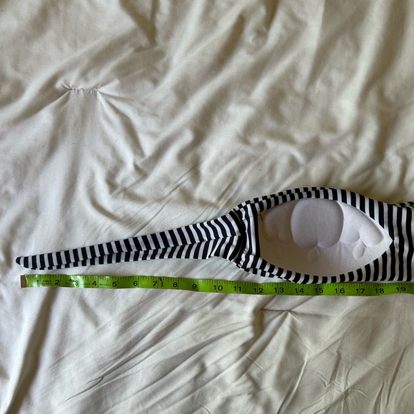 Striped black and white two piece bathing suit bikini - Picture 7 of 7